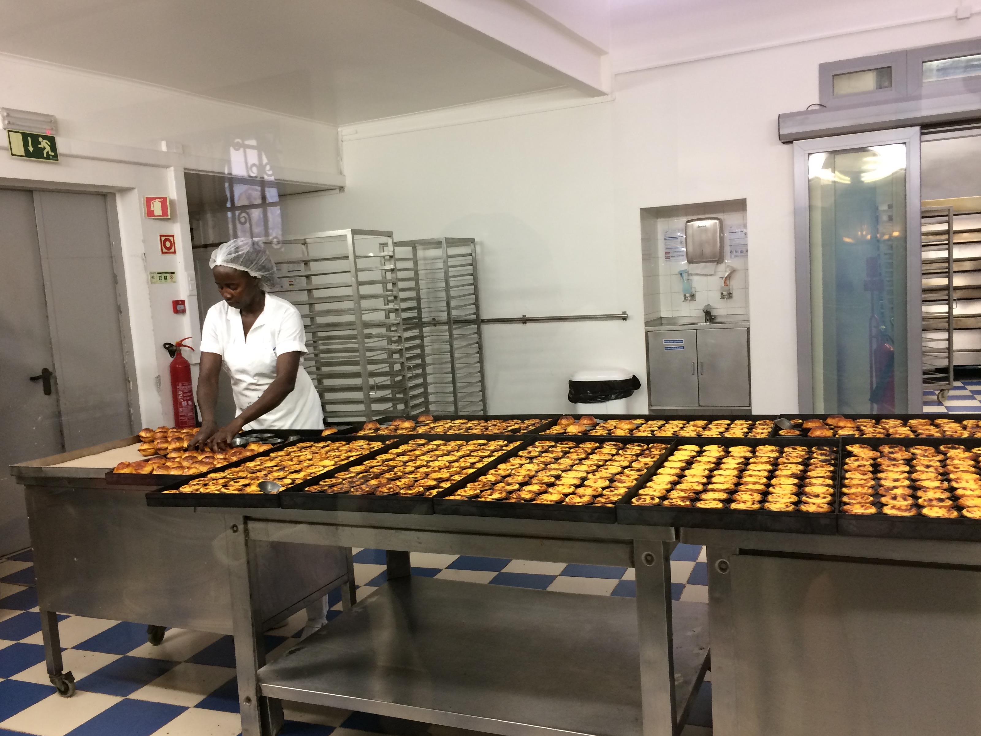 pasteis_belem.jpg pasteis_belem.jpg